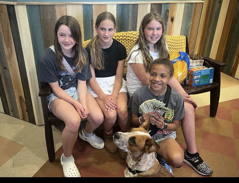 Tia Leedy tweet media