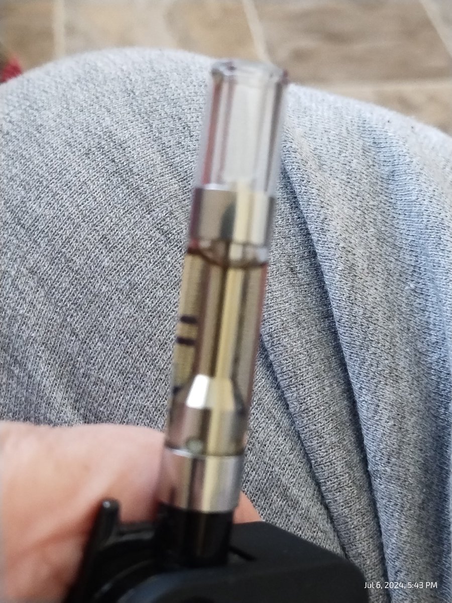 Phoenixheat9's tweet photo. Money does buy happiness #AbstraktVape #BlueMilk #O2Vape #FlipUltra ✌️ https://t.co/qmHyo97koc