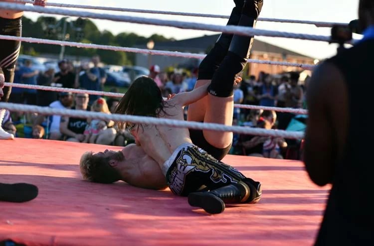 NewLevelPro tweet media