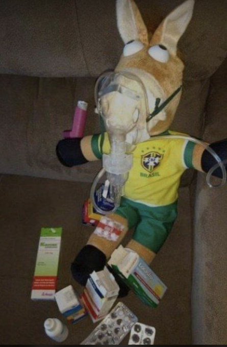 SrJonasl7's tweet photo. Vamos lá passar raiva nesse Jogo Brasil e Uruguai 🇧🇷 #BRAxURU https://t.co/LKr6fdaeXT