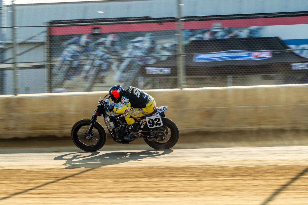 AmericanFlatTrk's tweet photo. 🌶️ SUPERTWINS HEAT WINNERS 👇

9️⃣2️⃣ Brandon Price
1️⃣ Jared Mees

#DuQuoinMile @MissionFoodsUS https://t.co/m2SZYvsz83