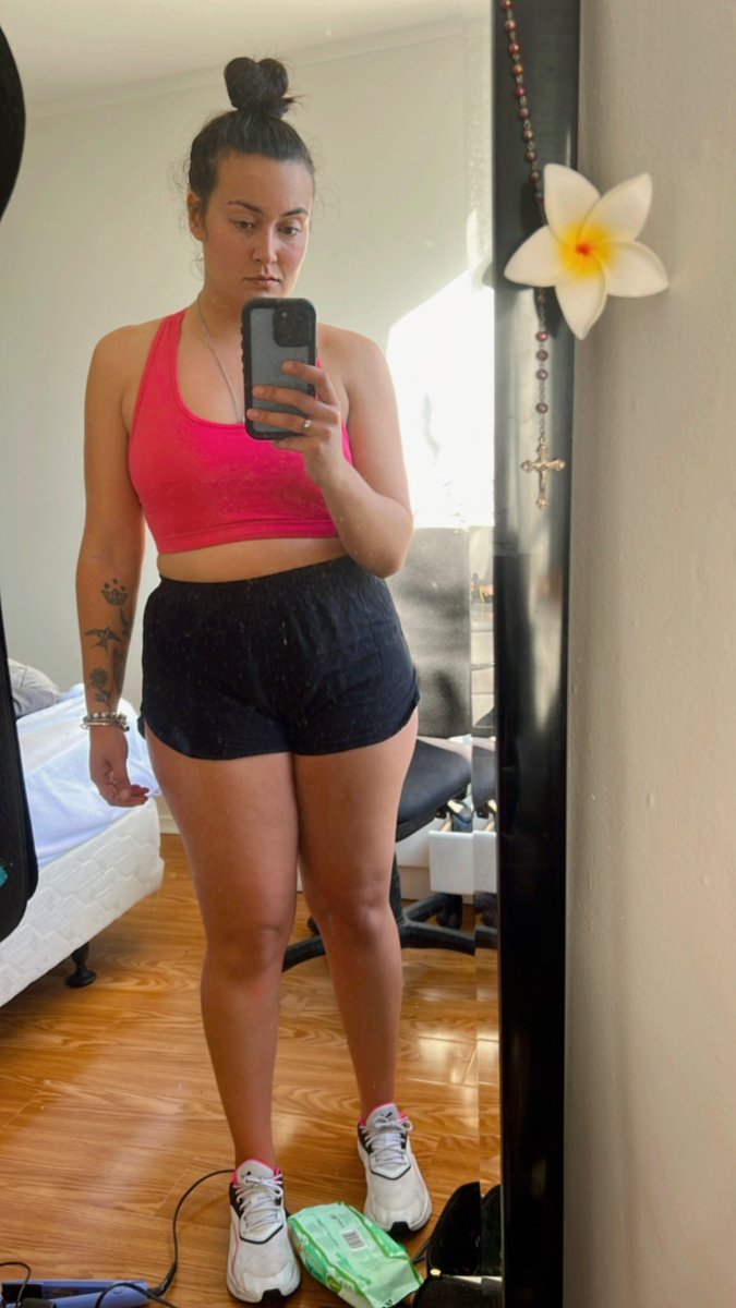 IAmMissRivers's tweet photo. ⚫️This year I started at 80.8kgs.
⚫️Prior to the challenge I weighed/scanned at 76.6kgs
🔵After the challenge I now weight at 73.7k within 27.7kg muscle mass.
🔵This year so far Iv lost 7.1kgs https://t.co/fTRwGNMdSw