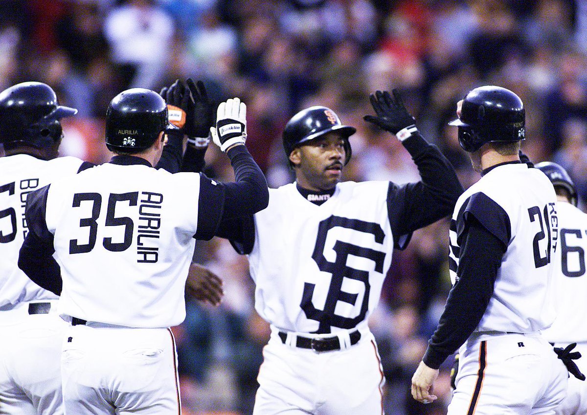 SonsofJohnnieLe's tweet photo. The original City Connect jersey #sfgiants https://t.co/Pcu5cBJGPX
