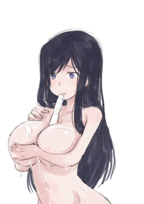 みさきさんはやr..やさしいのでガチガチに凍っちゃったチューペットを人肌で溶かしてくれます。 