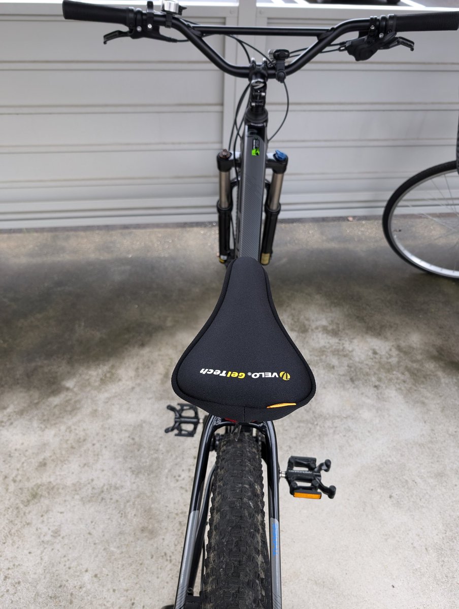 セミファットバイク