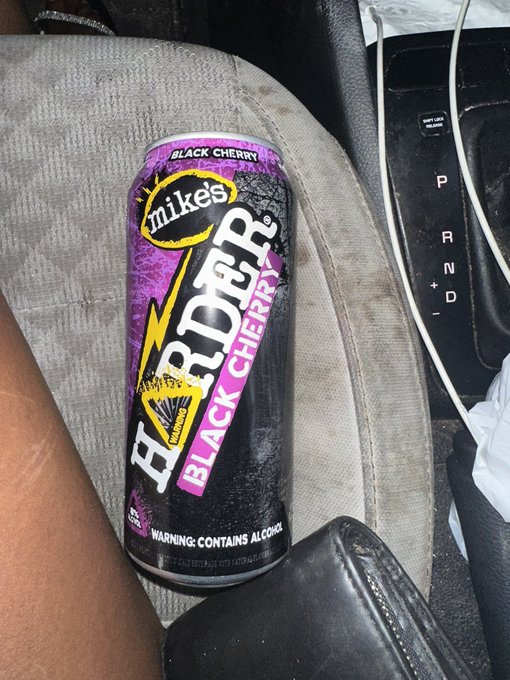 Weekend fun. https://t.co/LcW3Eoea1R