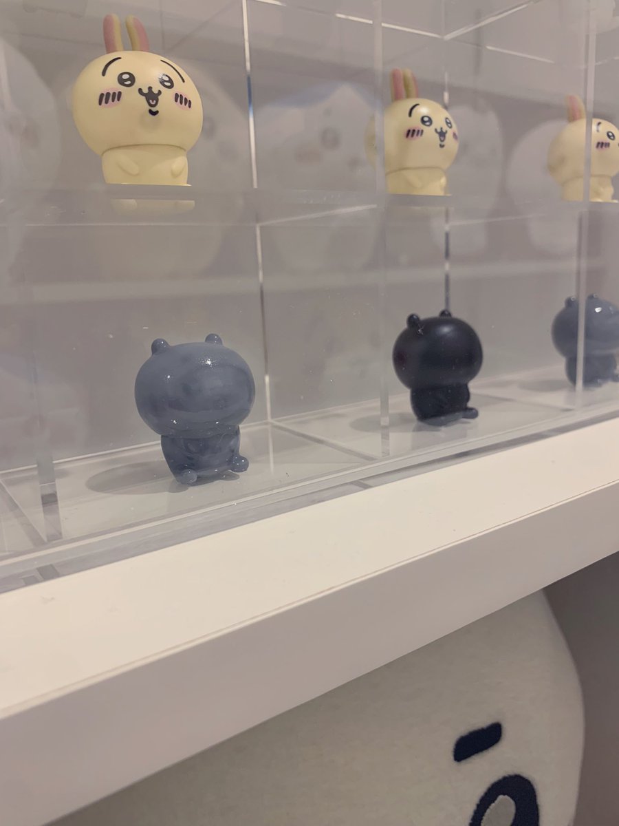 KakakaBte's tweet photo. ちいかわミニフィギア
モブちゃんver
ぬいぐるみ反射 https://t.co/mqjv1bZ1dp