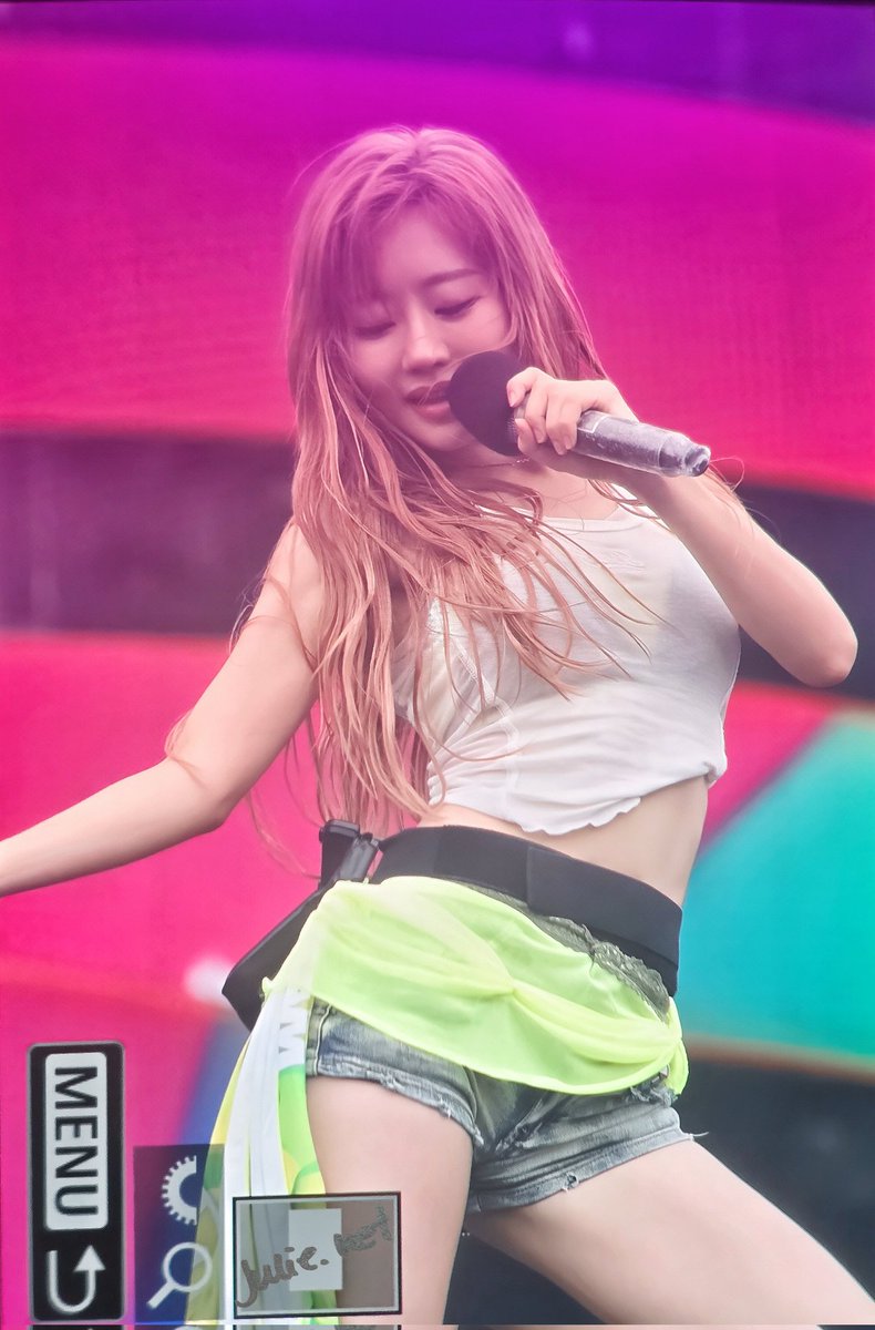 Miaoymi's tweet image. Making the most of every moment.