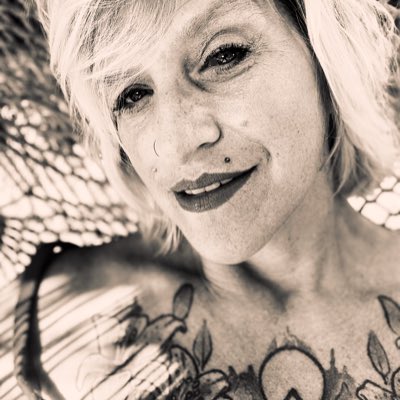 BoundlysWords's tweet photo. #NewProfilePic https://t.co/oo2NrAZtBZ