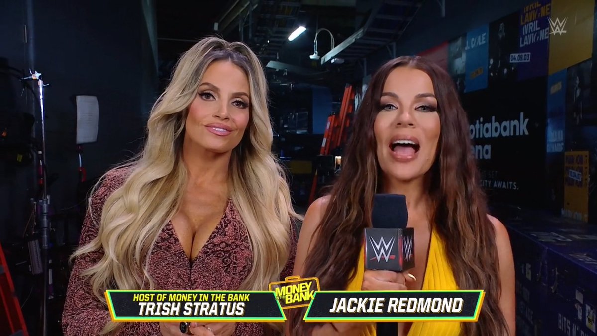 TStratusSource's tweet photo. #TrishStratus #Stratusfaction #Stratusfied #WWE #ThankYouTrish #WWE #MITB https://t.co/s1F0sJsaa0