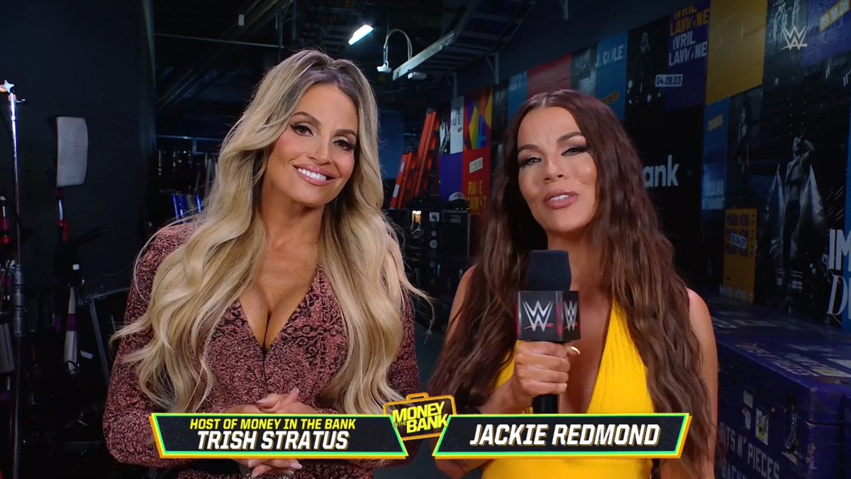 TStratusSource's tweet photo. #TrishStratus #Stratusfaction #Stratusfied #WWE #ThankYouTrish #WWE #MITB https://t.co/s1F0sJsaa0