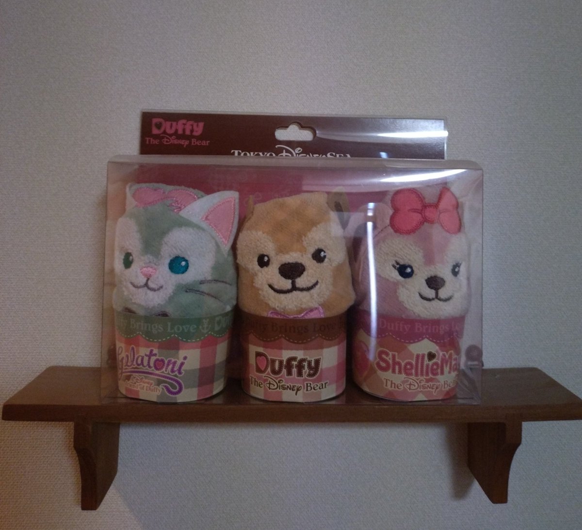 8honey_8honey_8's tweet image. ツムツムの壁紙の可愛さにポストを連投してしまいました🥹
ダッフィーアンドフレンズ大好き🩷