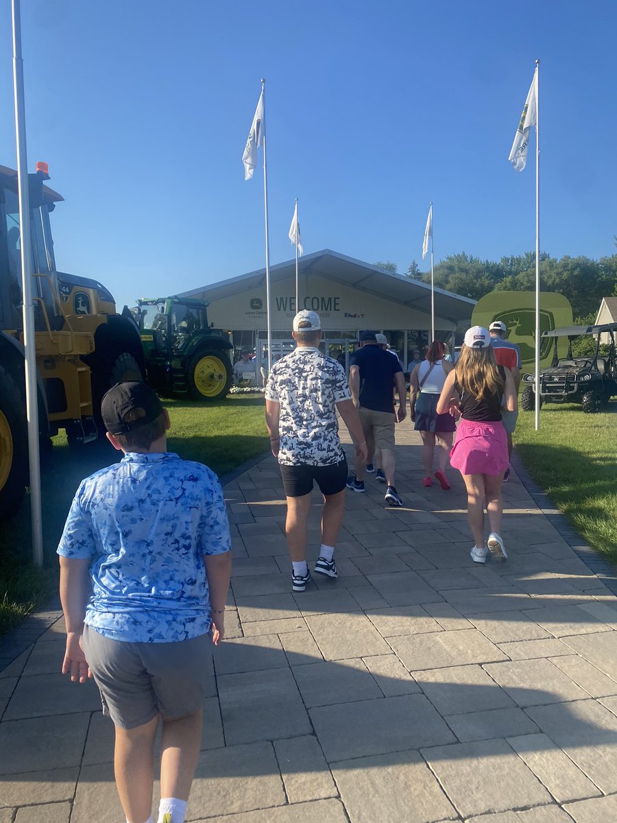 Ms. Summers tweet media