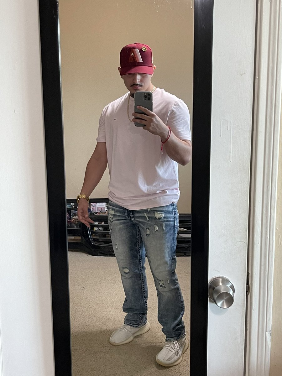 ObsNate's tweet photo. Been a while🦦 https://t.co/wScBYuXpNi
