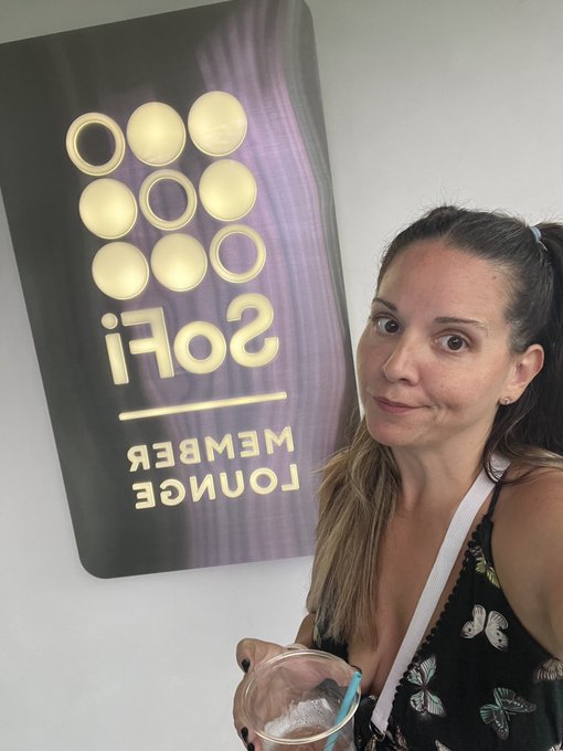 Guess that was a lie @SoFi  At @SoFiStadium and the screens say you can go to the member lounge and we<a class="tags" target="_blank" title="On Twitter" href="/?out=eyJ0eXAiOiJKV1QiLCJhbGciOiJIUzUxMiJ9.eyJpYXQiOjE3MjIyMDY2NDgsImlzcyI6InR3cG9ybnN0YXJzLmNvbSIsIm5iZiI6MTcyMjIwNjY0OCwiZXhwIjoxNzUzNzQyNjQ4LCJyZWRpcmVjdF91cmwiOiJodHRwczovL3R3aXR0ZXIuY29tL1NvRmkifQ.exHPvD94OMBcFo9rCRz0P4K4YUBOn3Nqa7uY7dhztgXVOMMbQpShf5pIa-8D6SS8XoyDzn0s0-eNRpu-Fw_qDA">@SoFi</a><a class="tags" target="_blank" title="On Twitter" href="/?out=eyJ0eXAiOiJKV1QiLCJhbGciOiJIUzUxMiJ9.eyJpYXQiOjE3MjIyMDY2NDgsImlzcyI6InR3cG9ybnN0YXJzLmNvbSIsIm5iZiI6MTcyMjIwNjY0OCwiZXhwIjoxNzUzNzQyNjQ4LCJyZWRpcmVjdF91cmwiOiJodHRwczovL3R3aXR0ZXIuY29tL1NvRmkifQ.exHPvD94OMBcFo9rCRz0P4K4YUBOn3Nqa7uY7dhztgXVOMMbQpShf5pIa-8D6SS8XoyDzn0s0-eNRpu-Fw_qDA">@SoFi</a>