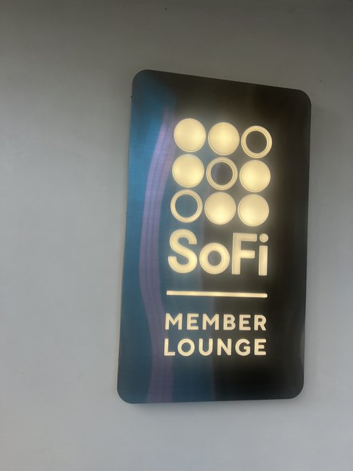 Guess that was a lie @SoFi  At @SoFiStadium and the screens say you can go to the member lounge and we<a class="tags" target="_blank" title="On Twitter" href="/?out=eyJ0eXAiOiJKV1QiLCJhbGciOiJIUzUxMiJ9.eyJpYXQiOjE3MjIyMDY2NDgsImlzcyI6InR3cG9ybnN0YXJzLmNvbSIsIm5iZiI6MTcyMjIwNjY0OCwiZXhwIjoxNzUzNzQyNjQ4LCJyZWRpcmVjdF91cmwiOiJodHRwczovL3R3aXR0ZXIuY29tL1NvRmkifQ.exHPvD94OMBcFo9rCRz0P4K4YUBOn3Nqa7uY7dhztgXVOMMbQpShf5pIa-8D6SS8XoyDzn0s0-eNRpu-Fw_qDA">@SoFi</a><a class="tags" target="_blank" title="On Twitter" href="/?out=eyJ0eXAiOiJKV1QiLCJhbGciOiJIUzUxMiJ9.eyJpYXQiOjE3MjIyMDY2NDgsImlzcyI6InR3cG9ybnN0YXJzLmNvbSIsIm5iZiI6MTcyMjIwNjY0OCwiZXhwIjoxNzUzNzQyNjQ4LCJyZWRpcmVjdF91cmwiOiJodHRwczovL3R3aXR0ZXIuY29tL1NvRmkifQ.exHPvD94OMBcFo9rCRz0P4K4YUBOn3Nqa7uY7dhztgXVOMMbQpShf5pIa-8D6SS8XoyDzn0s0-eNRpu-Fw_qDA">@SoFi</a>