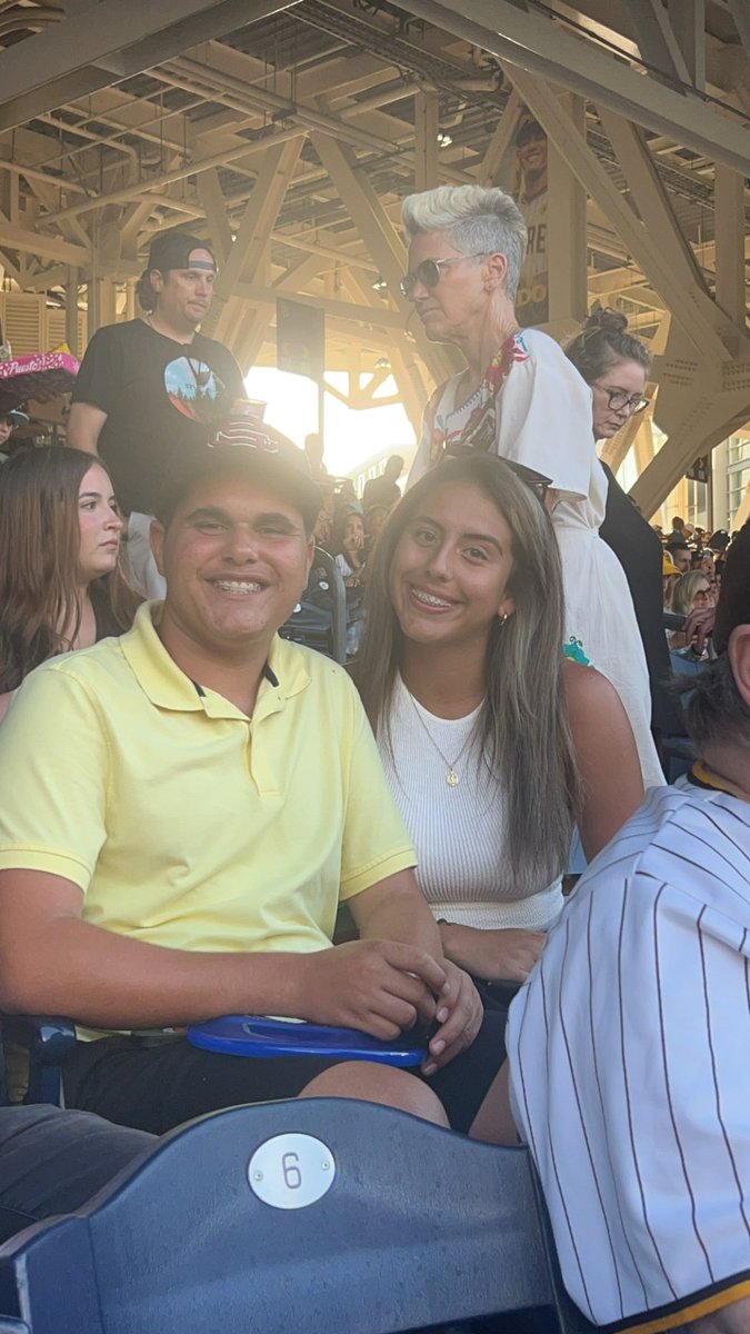 SWCHBC's tweet photo. PETCO Park has to be my new favorite baseball venue! I’m a Cubs fan and love Wrigley Field but this place has great vibes and not a bad seat in the place.
#ILoveSD💛🤎 https://t.co/z8QSln9BlS