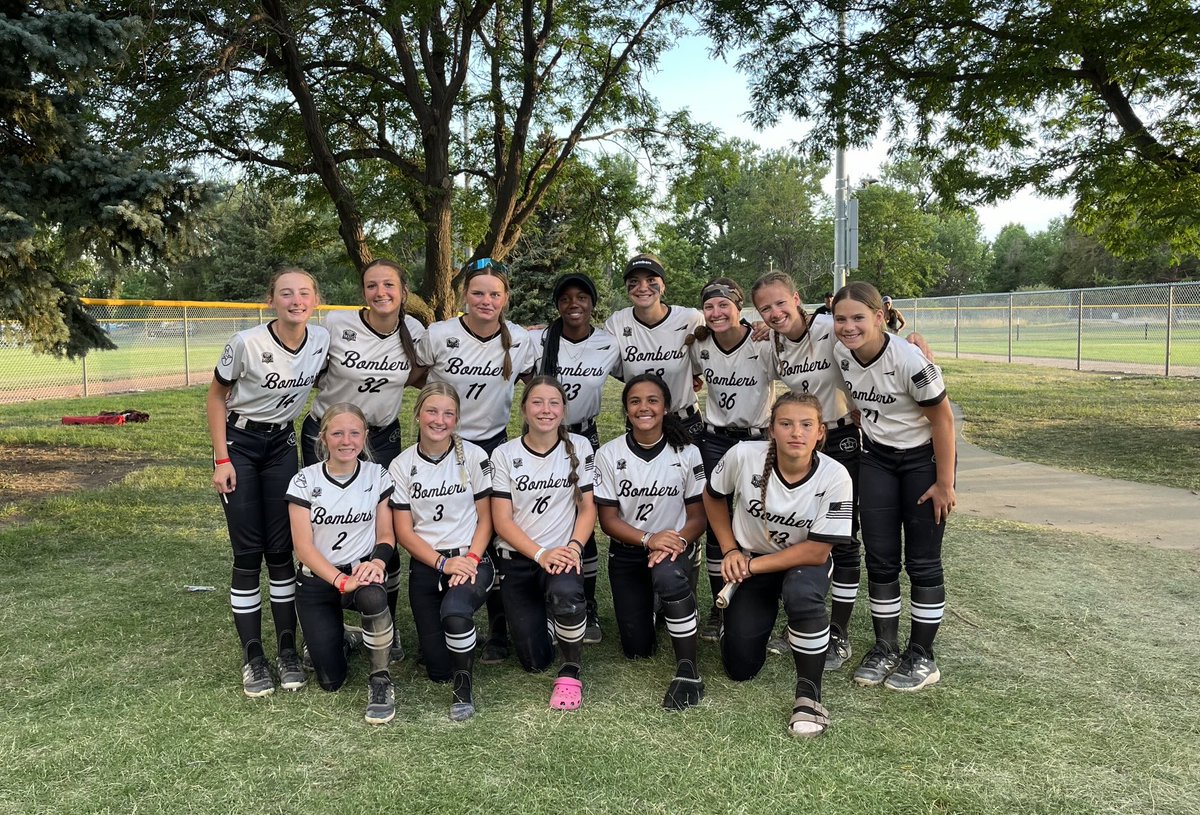 LilaMan32's tweet photo. On to Championship Sunday🥎 @COSparkFire #supplementalpowerpool
Go Bombers! https://t.co/NK9EoVCByy