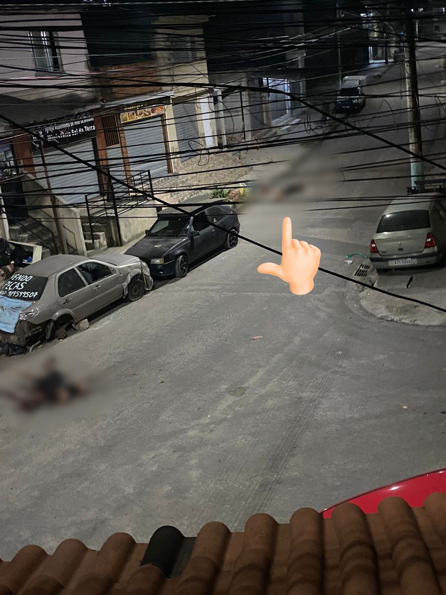 baudorio's tweet photo. ⚠️ATENÇÃO: Segundo informações, um dos mortos na favela do Quitanda era morador e servia o Exército Brasileiro há mais de 1 ano. 

Relatos apontam que ele estava voltando para casa no momento da invasão dos traficantes do Comando Vermelho.

Participe: https://t.co/JAhIm11oaB https://t.co/UXGUQ34IC9