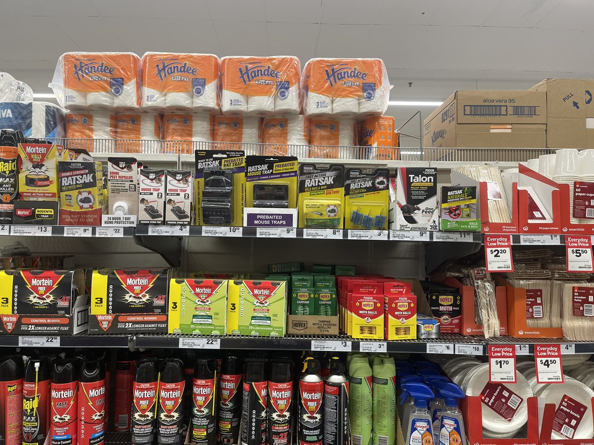 JWhiteWildlife's tweet photo. Was shown stats that the majority of rodent poisons sold in Australia are sold at Woolworths and Coles. We need to apply pressure to remove all SGARs from their shelves. They are indirectly killing wildlife. Say no to SGAR’s! https://t.co/r2A2VyXQhw