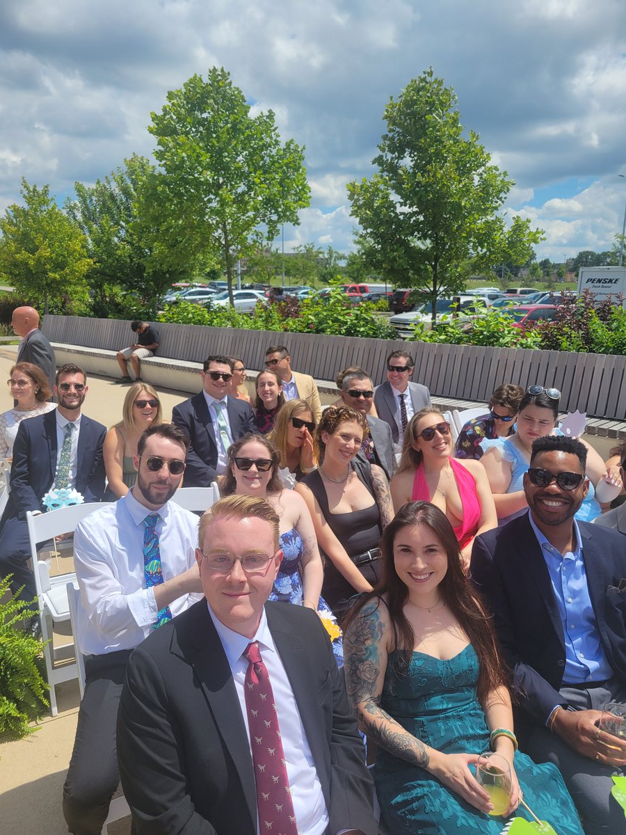 ProfAchinthiV's tweet photo. Gotta 💙 a @HaubEnviroLaw Wedding! https://t.co/XJq5CFxNc3
