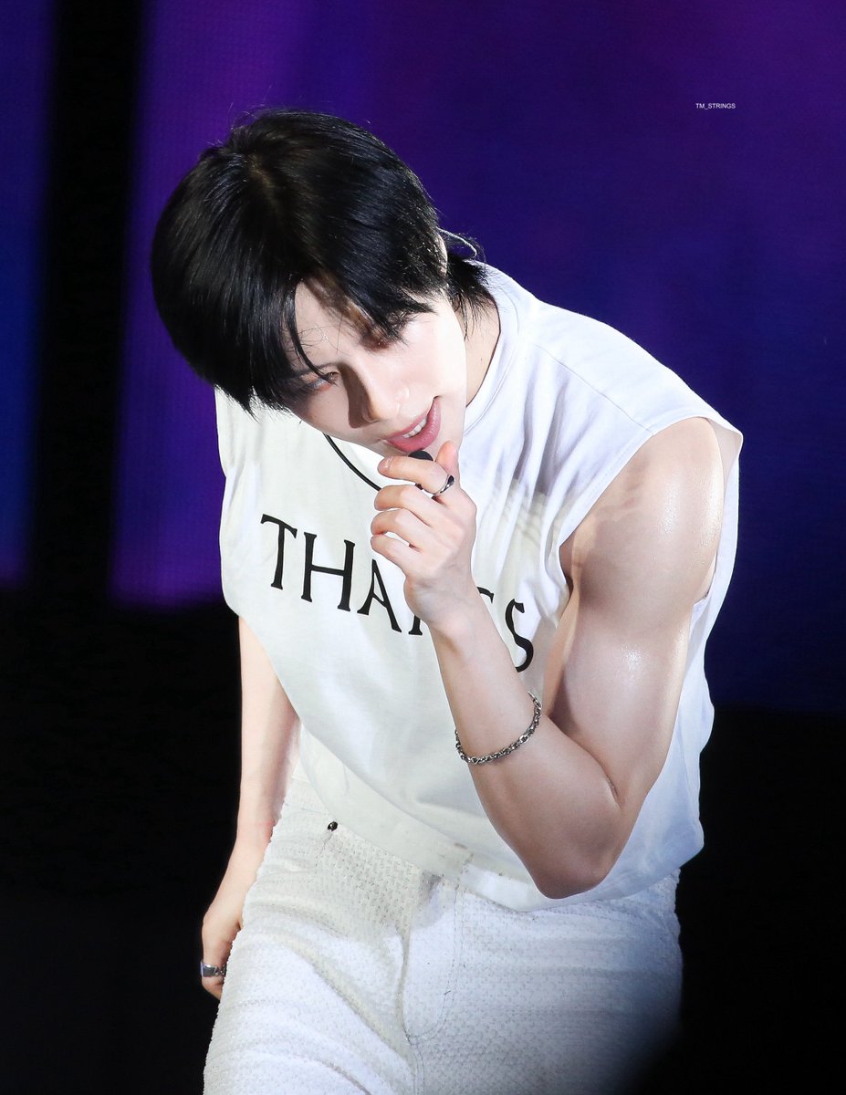230730 워터밤 도쿄 태민 HQ

오늘 워터밤……..무섭다…..

#태민 #TAEMIN #テミン
#샤이니 #SHINee