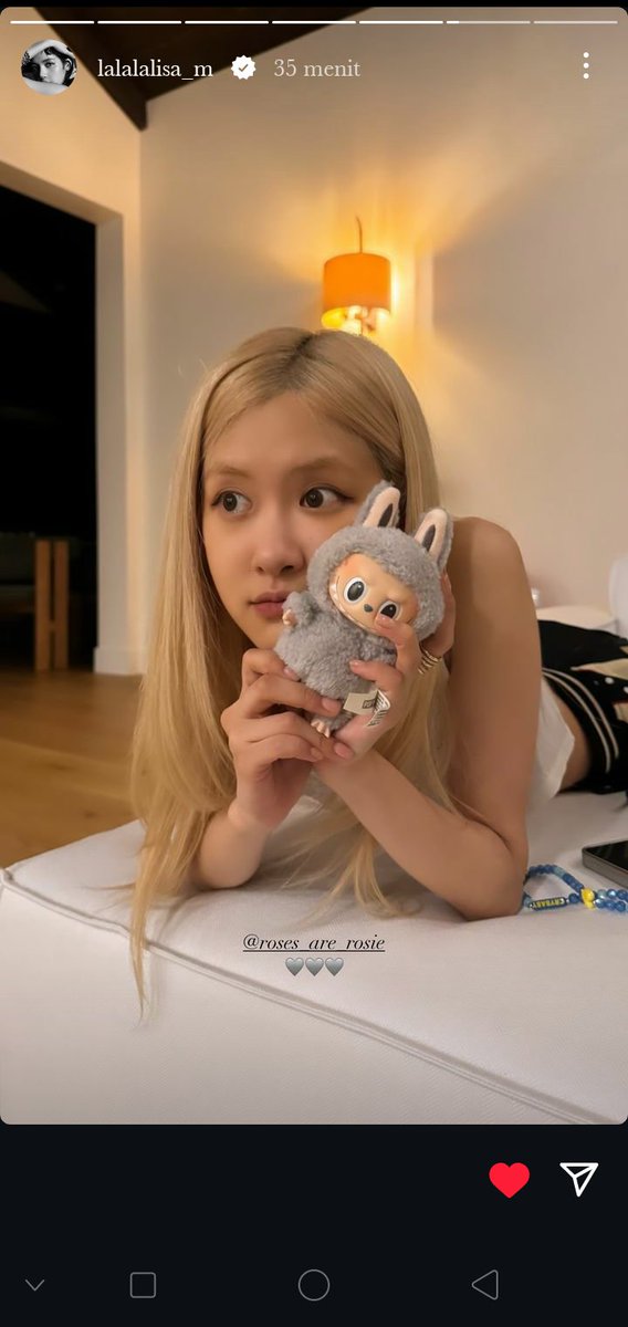 up_upa11's tweet photo. I really miss them both 🥹🤍💙
.
.
#Chaelisa #chaeng #LISA #Twin #BLACKPINK #rosé #lalisa https://t.co/fCVmCDFD1e