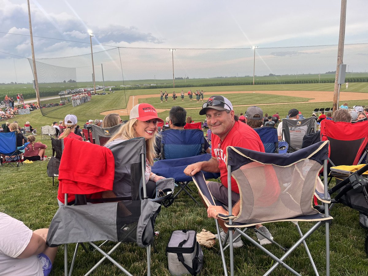 bill_capaldo's tweet image. I can’t say it enough how much I love our North Polk Community! What a great night at Moeckly Farms “Field of Dreams” Hundreds showed up to support our Comets and enjoy a fun night! Special thanks to @NPolkbaseball , Fareway, Home State Bank and of course the Moeckly family!