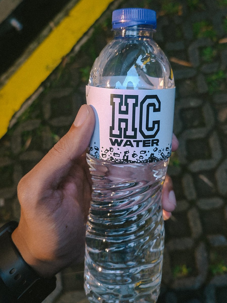 cebankusut's tweet photo. JHC ⛓️
#youthreaction https://t.co/shOjs5GQ1W