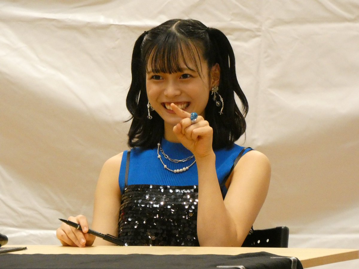 dongrikko_SDD's tweet photo. #UNLANE
#サイン会
#SAE #新井彩永 https://t.co/HugfRIQsyw