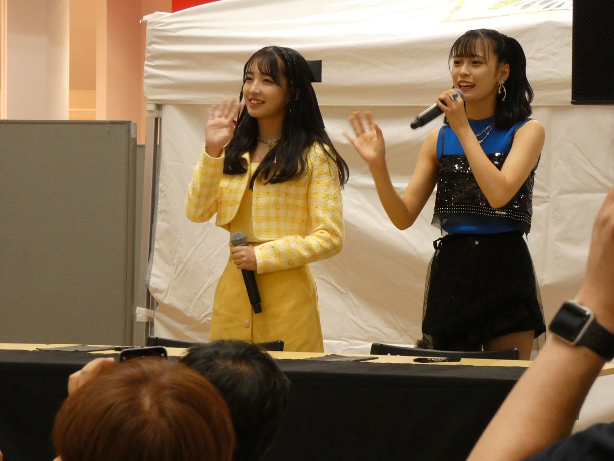 dongrikko_SDD's tweet photo. #UNLANE
#サイン会
#SAE #新井彩永
#YUI #山口結愛 https://t.co/HaH4HN3jis