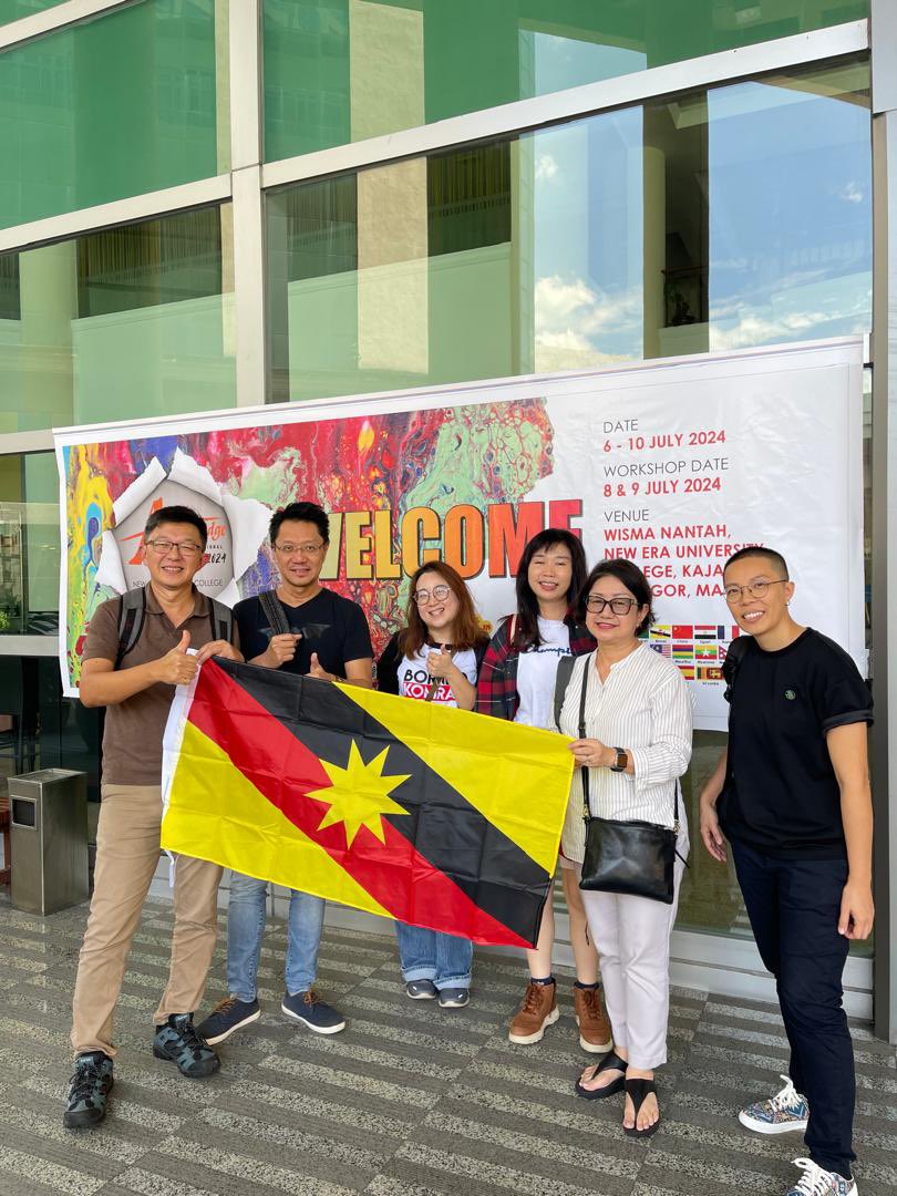 davsunArt's tweet photo. Attending Art Bridge International Art Camp 2024 with over 180 artists from around the world.  #artBridge #InternationalArtCamp #BorneoArt #AbstractArt https://t.co/rMA2LZ9oJx