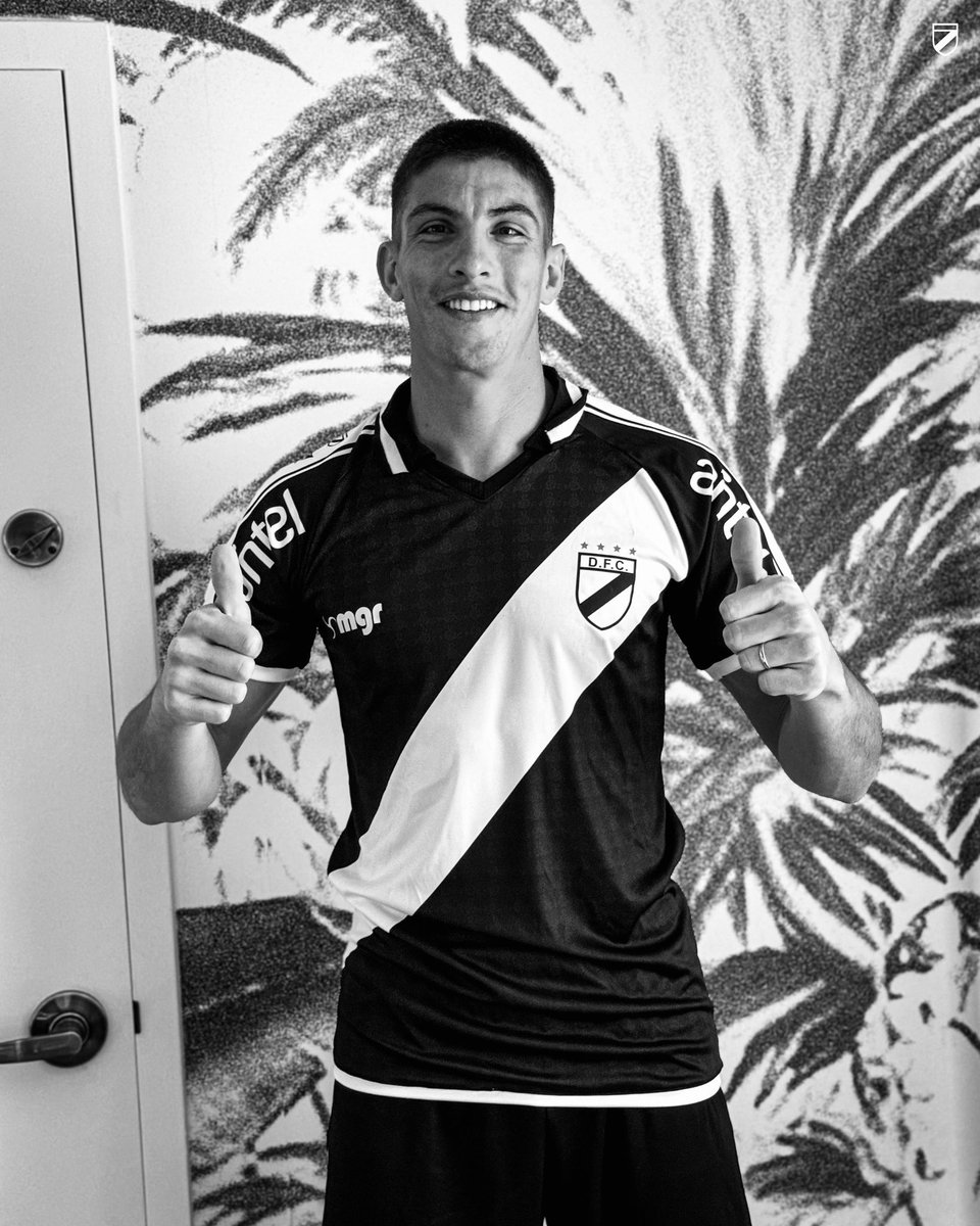 DanubioFC's tweet photo. ES LA UNIVERSIDAD DEL FÚTBOL URUGUAYO. https://t.co/qmvRj0vcpK