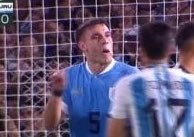 elFerDias's tweet photo. Ugarte a Adreas Pereira https://t.co/PtXwPZCcO2