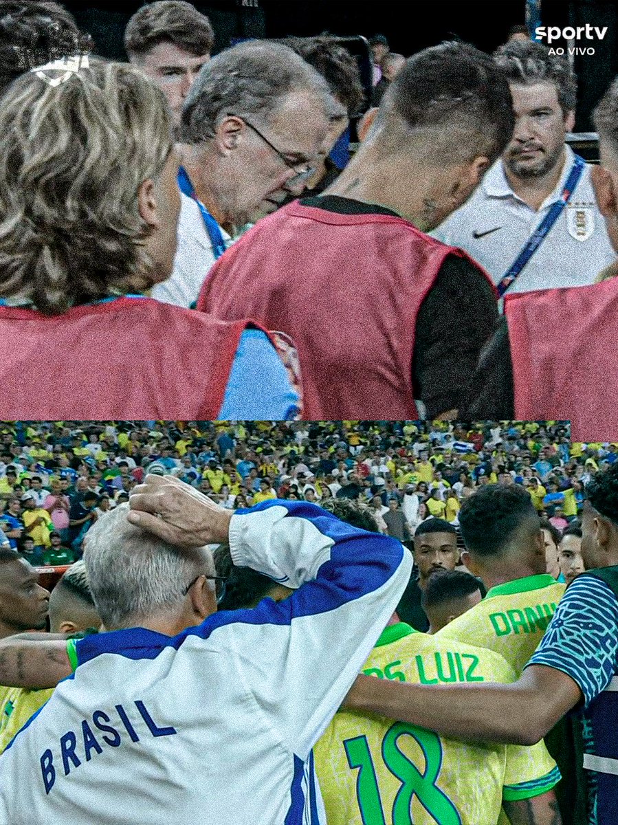 Antes da Copa América, soubemos que a seleção cobrou postura, tirar cabelo colorido, brincos, evitar danças...

Na foto, a postura do professor Bielsa, com sua seleção uruguaia. Comandando a disputa por pênaltis, passando sua palavra.

Abaixo, nossa seleção perdida. Treinador