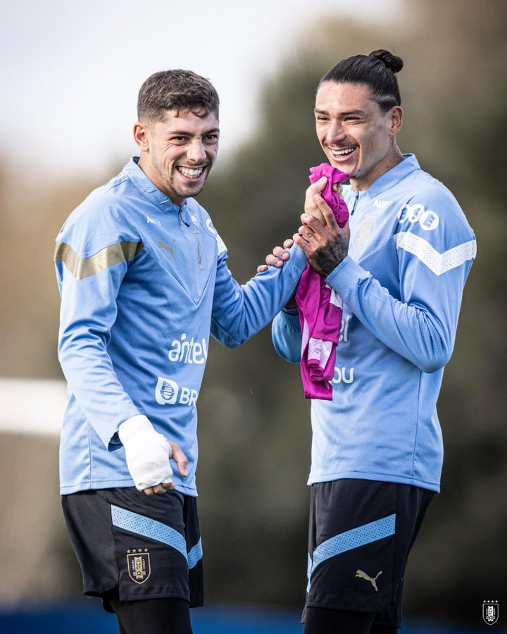 LACOBRAAA tweet media