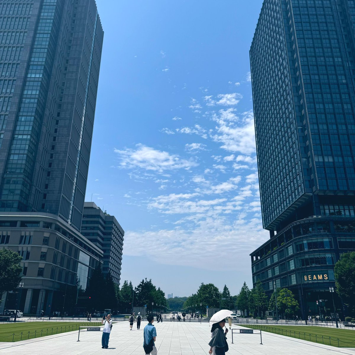 rymmiw's tweet photo. 通り掛かりの東京駅 https://t.co/eHMVMjynL2