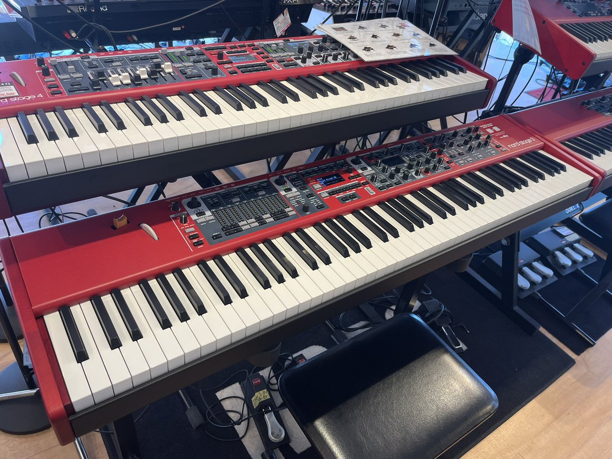 美品・値下げ】 たどり着ける Nord Electro 2 61Keys (ハードケース付)