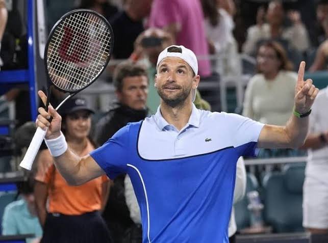 A11Bets's tweet photo. #Wimbledon FREE PLAY 🎾

FIRST 300 TO LIKE + RETWEET 📲

9-3 Last 12 Tennis Plays 🐐

LET'S WAKE &amp; CASH 🤑 #GamblingX https://t.co/AZotMVIavL