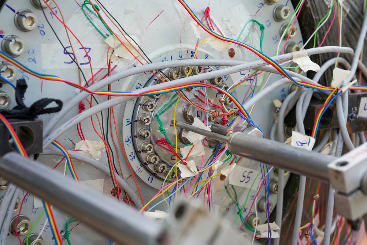 Milestone achieved! 🎉 We’ve successfully completed the proof pressure test of the new Vikram-1’s Stage-1 hardware that will soon fly on its maiden flight. This 10-meter-long stage, named Kalam-1200, crafted with high-strength carbon fiber, will boost Vikram-1 from lift-off to