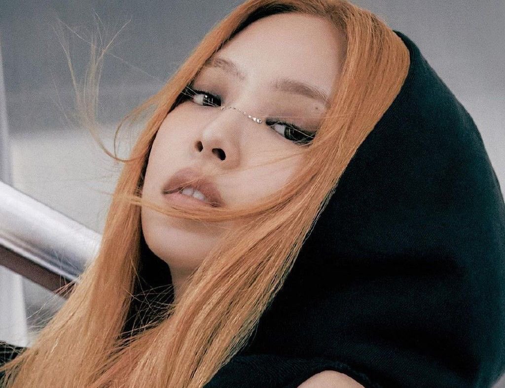 JENNIE Charts tweet media