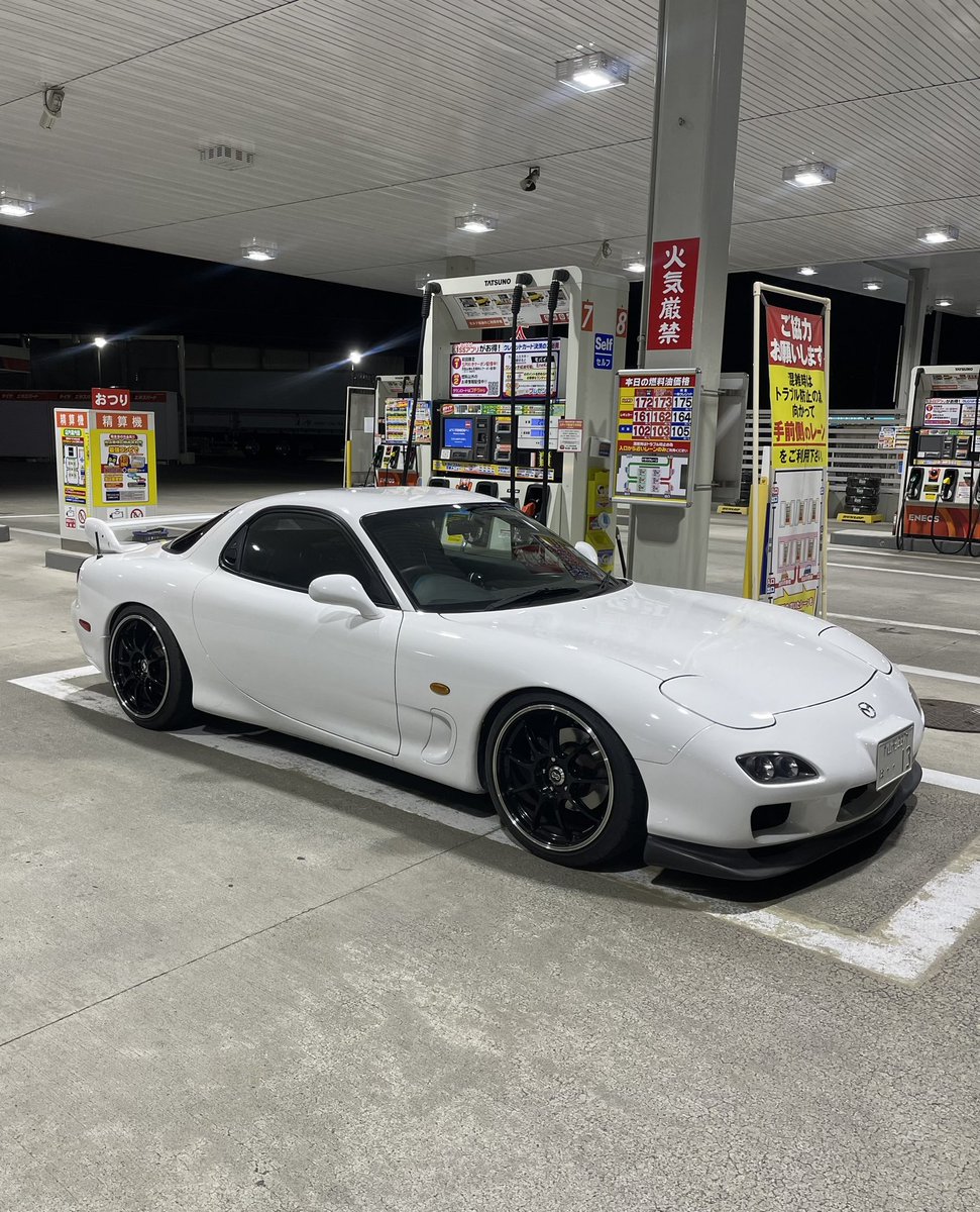 ppmax315's tweet photo. #7月7日はセブンの日
何回見ても飽きない魅力なボデーラインと意地悪で気持ちいエンジン https://t.co/YLBZ8cCJUo