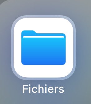 maitre_apple1's tweet photo. Cette application c’est plus inutile que je connais !! https://t.co/mv86w4HoJp
