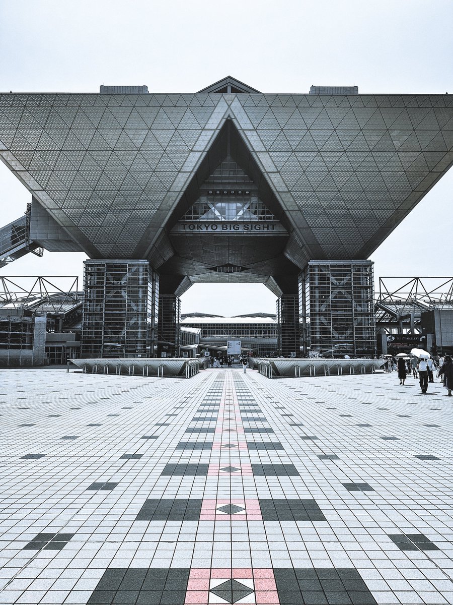 明日から東京でお仕事なので前入りしてアイドール東京にやって来た。セレさんのお洋服を買って満足。