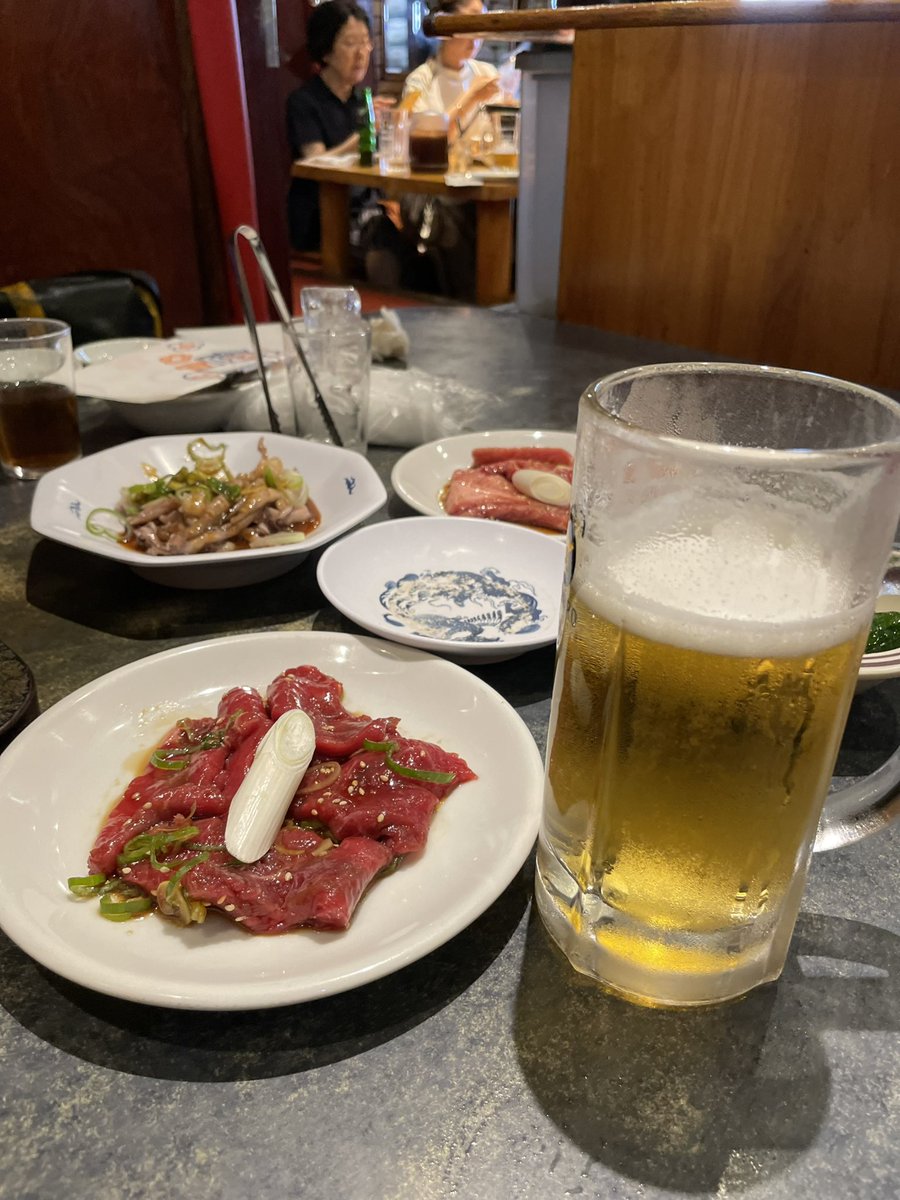 yoyottu's tweet photo. 日曜昼の李朝園最高だ😃 https://t.co/3FcV9Vffch