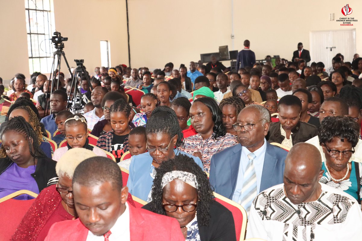 citamkakamega's tweet photo. Biblical ways of giving;
3. Alms
-Psalms 41:1-3 Those who consider the poor will be blessed.
4. Seeds
-2 Corinthians 9:6. You reap according to how you sow.
• Where do you plant/put your seed. Matthew 8:1-8
- Rev. Martin Mbandu
#SundayService #HolyCommunionSunday https://t.co/apyNlXo0Ft