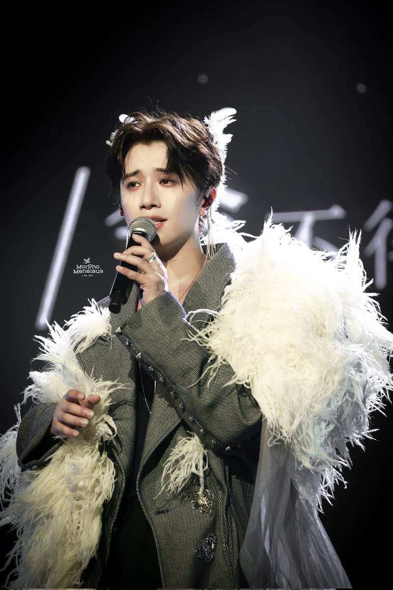 boyuanarchive's tweet photo. 240706 💚 BoYuan - 2024 “超越形态” 全国巡回演唱会 厦门站 LIVE TOUR “SUPERIOR MODE” in Xiamen 

©MorphoMenelaus·伯远 https://t.co/wxKa1zJdSs

#伯远 #BoYuan #ป๋อหย่วน #보위엔 #BáViễn https://t.co/4SCtOE7YKL