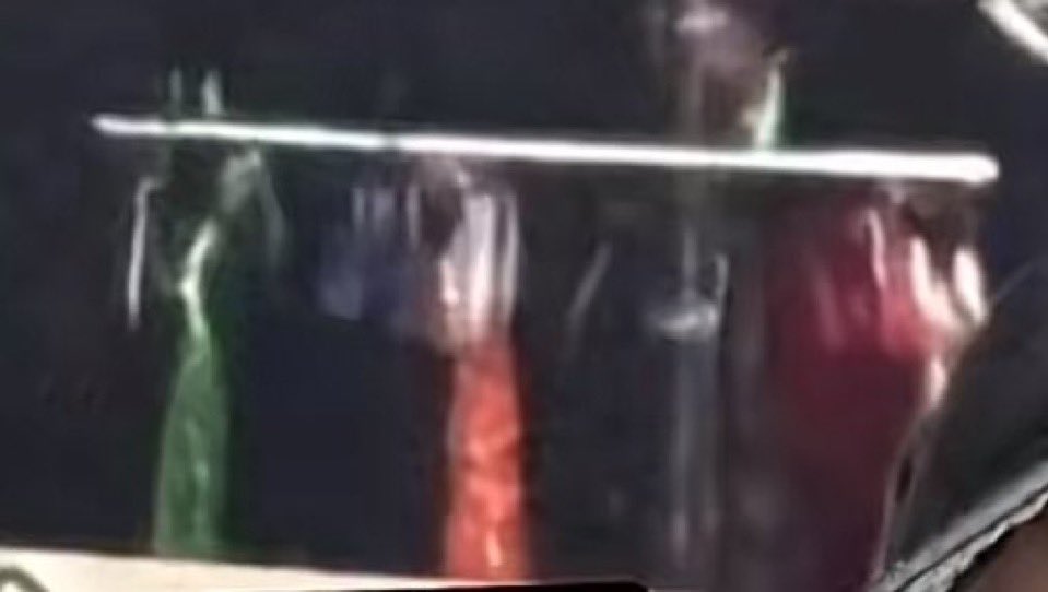kush07_'s tweet photo. 🚨🚨 A GREEN ‘THE MAN’ BLAZER HAS BEEN SPOTTED BACKSTAGE!! Could this be a possible future outfit? 🖤🐍 https://t.co/ZS61pH27xF