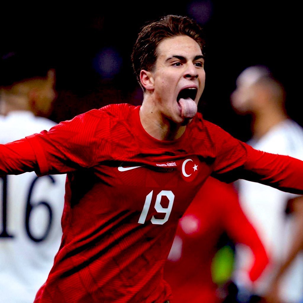 Aly_Mills_'s tweet photo. Fière de vous la Turquie 🇹🇷
Vous n’avez rien lâchés on y a cru jusqu’à la fin! #NEDTUR #PBSTUR
Magnifique parcours continuez comme ça et l’exploit arrivera ⭐️ #EURO2024 https://t.co/3RaqxQK3hK