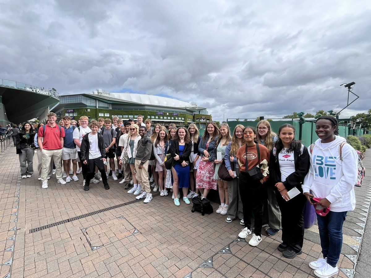 Ready to enjoy the tennis at Wimbledon!